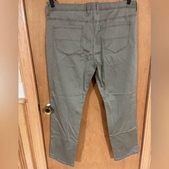 UC- Boracay® 5-Pocket Pants - Picture 5 of 6